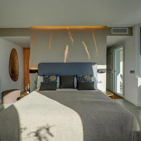 Blue Hill - Only Adults Apartment