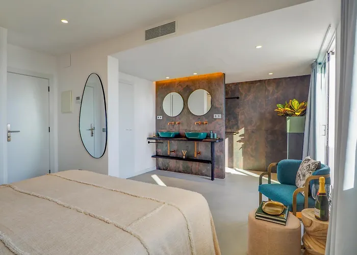 Διαμέρισμα Bluehillsitges - Only Adults *
