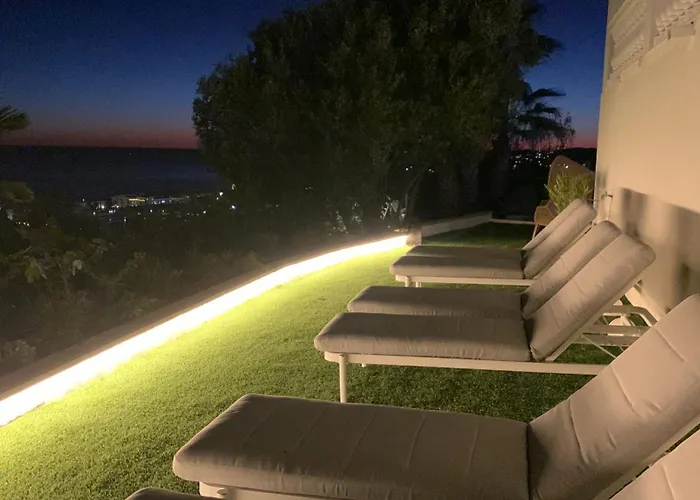 Bluehillsitges - Only Adults Σίτζες