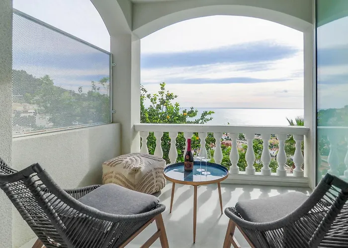 Διαμέρισμα Bluehillsitges - Only Adults *