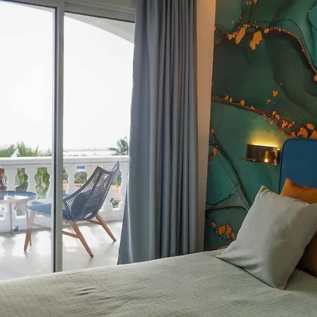Bluehillsitges - Only Adults Appartement
